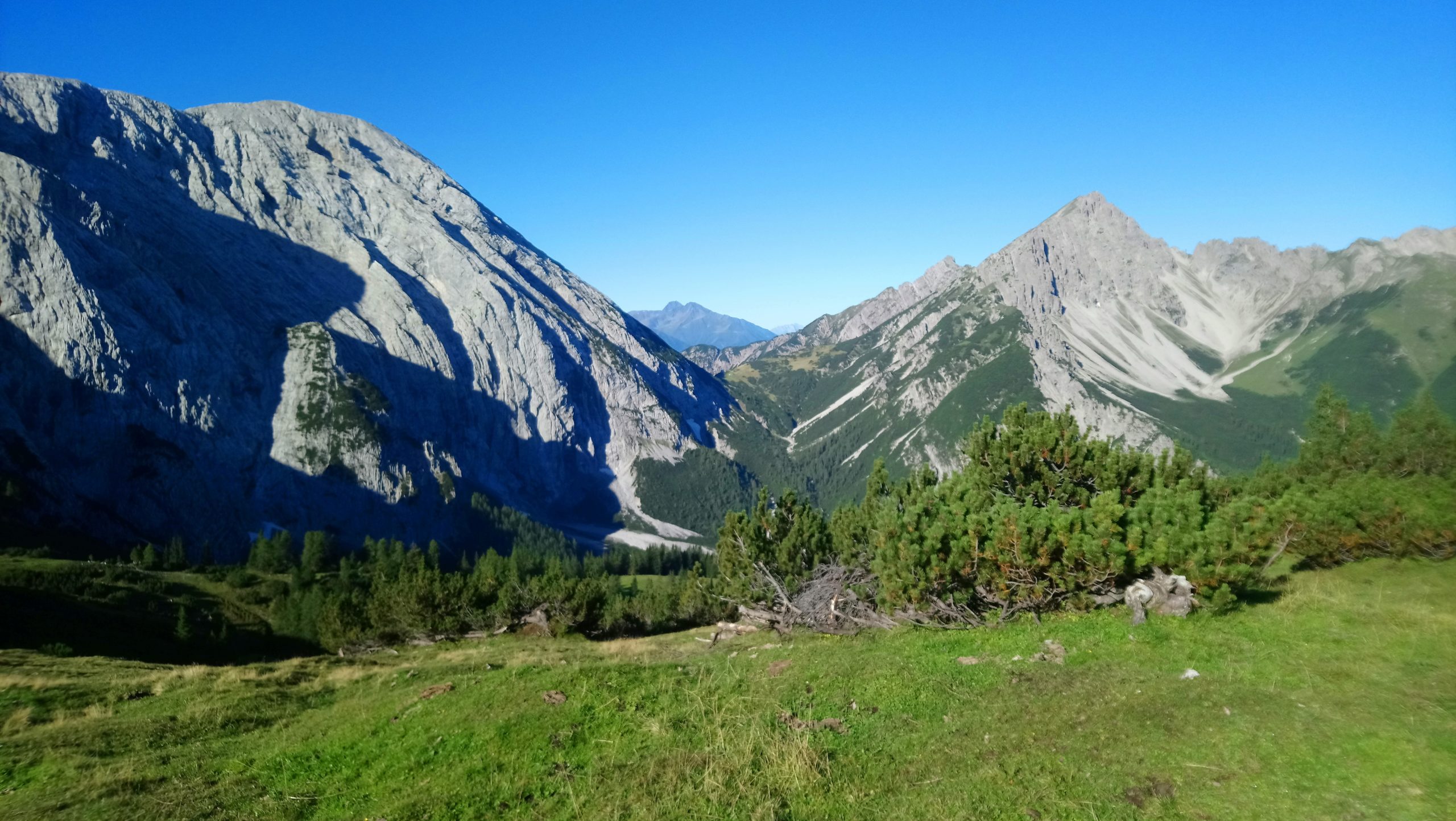 Etappe 3 Karwendelhöhenweg Wandern mit Hund Hüttentour mit Hund